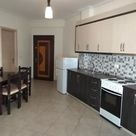 Appartamento Shena 1 *